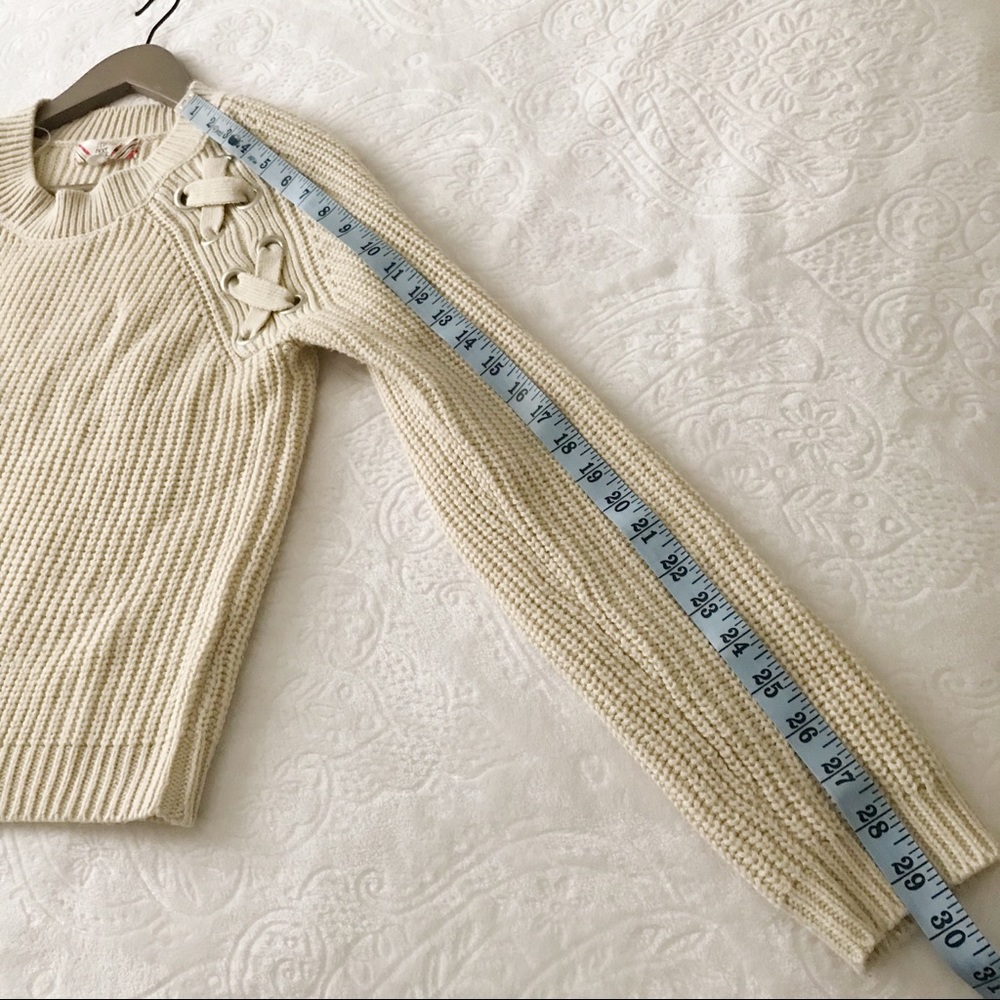 Grommet Lace Up Shoulder Sweater - Picture 7 of 8